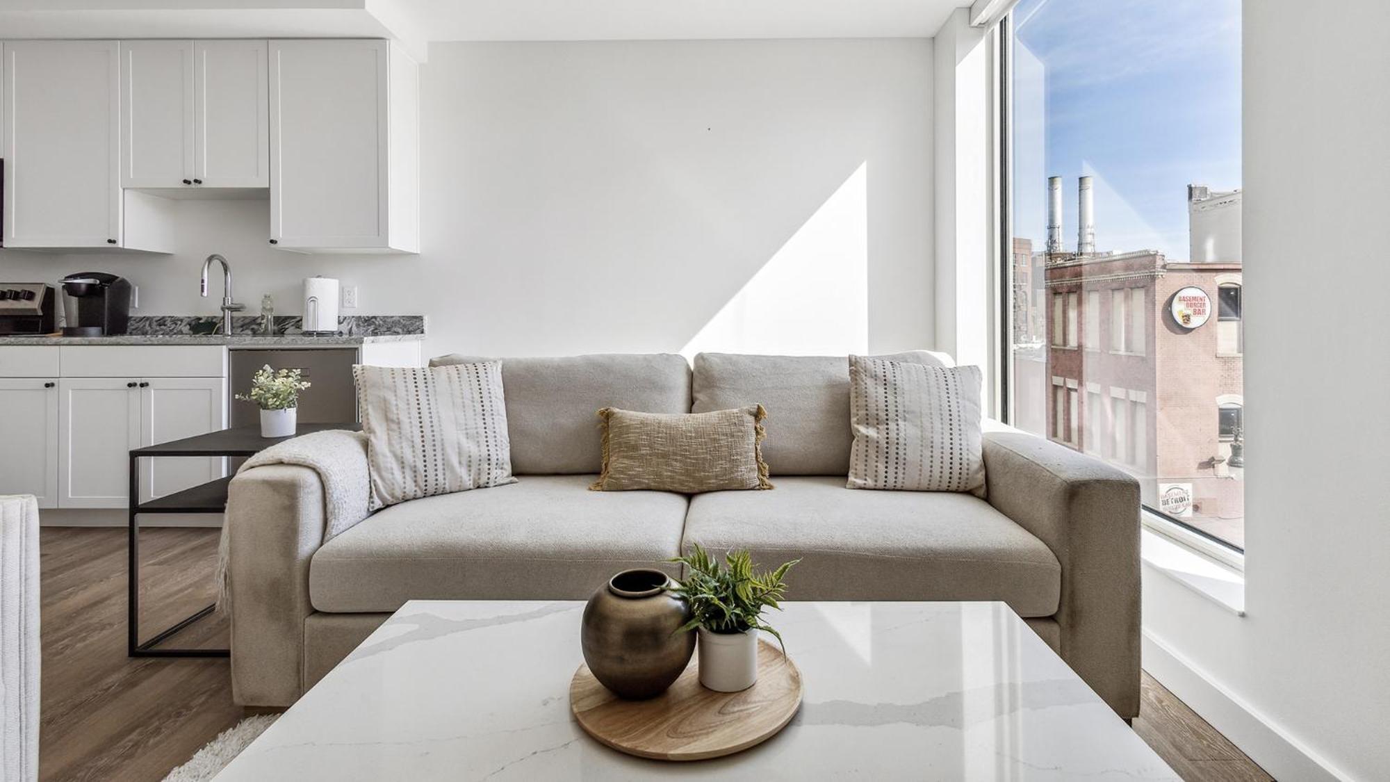 Exchange Apartments By Barsala Детройт Номер фото